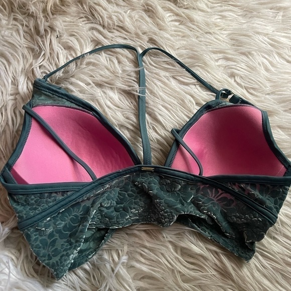 Victoria secret pink padded bra/bralette - Picture 2 of 3